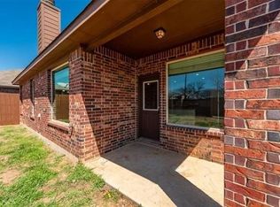 5220 Glen Meadow Dr, Arlington, TX 76001