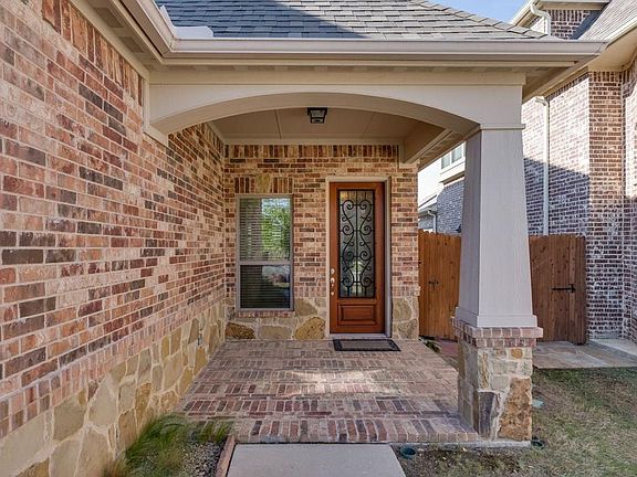 2nd image of 8312 Sandhill Crane Dr