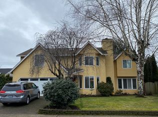 5338 NE Windrow St, Hillsboro, OR 97124