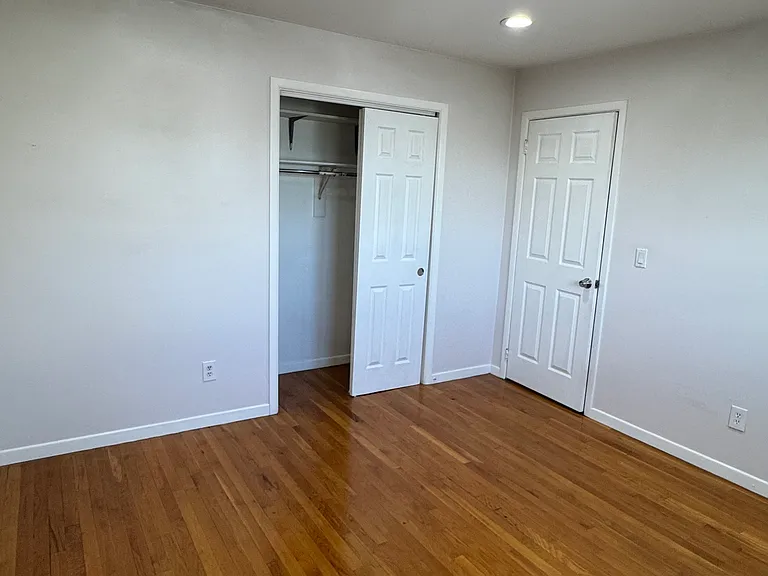 85 Eastern Way #2 — Photo 19
