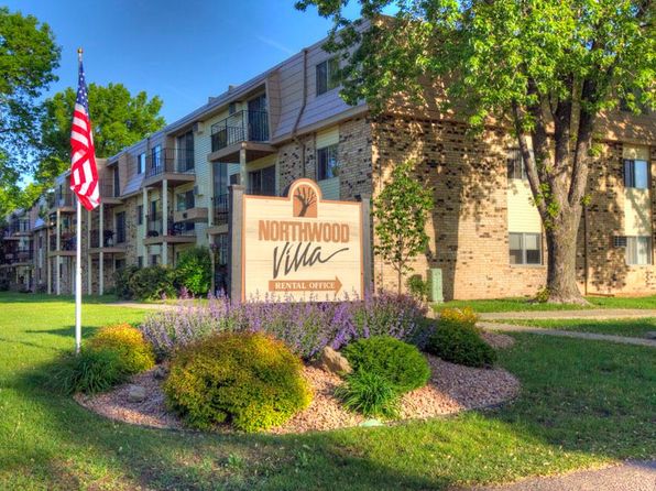 Northwood Villa | 915 County Road D E, Saint Paul, MN