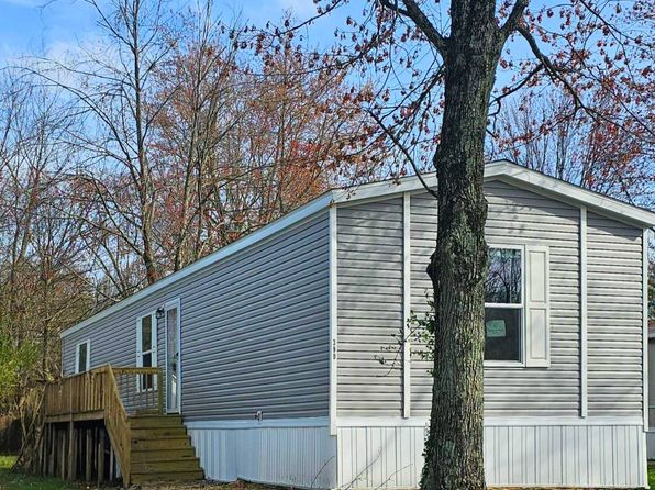 390 Rhonda Ct, Loveland, OH 45140