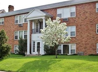 2020 Pillsbury Arms, Minneapolis, MN 55404