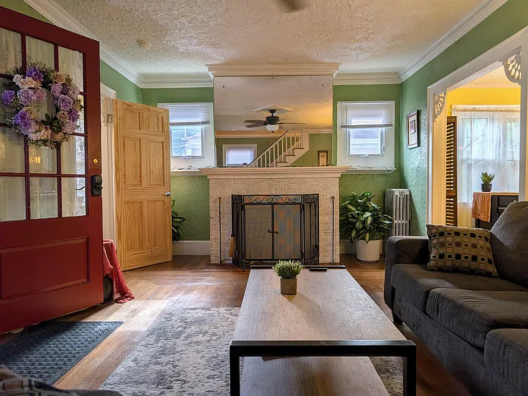 1 Agate Ave — Photo 9