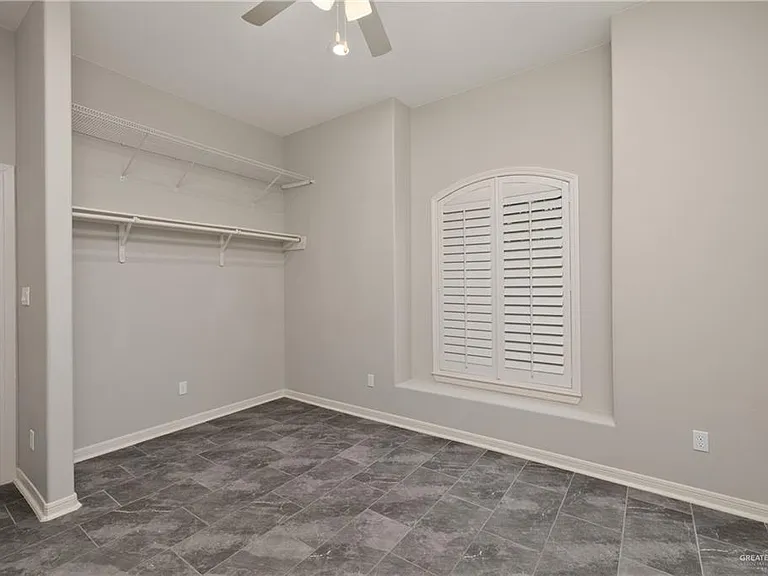 3801 Heron Way — Photo 10