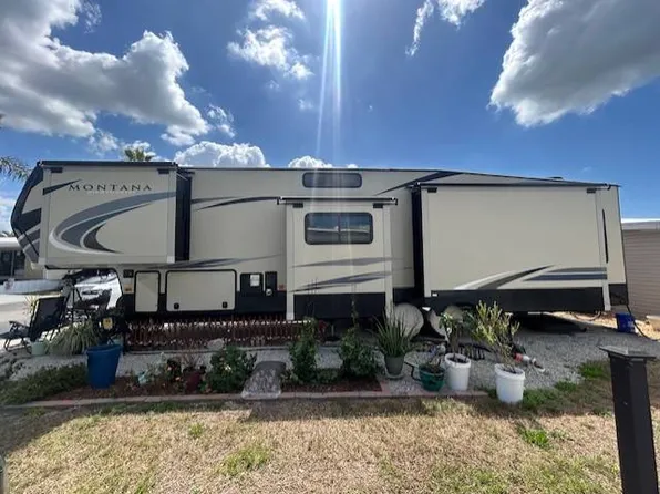 6633 53rd Ave E #D45, Bradenton, FL 34203