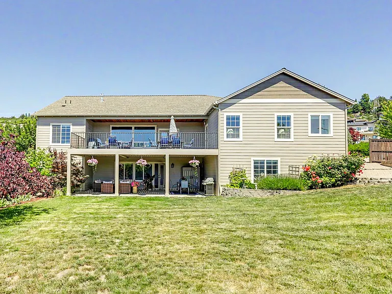 4432 Vista Pointe Dr — Photo 9