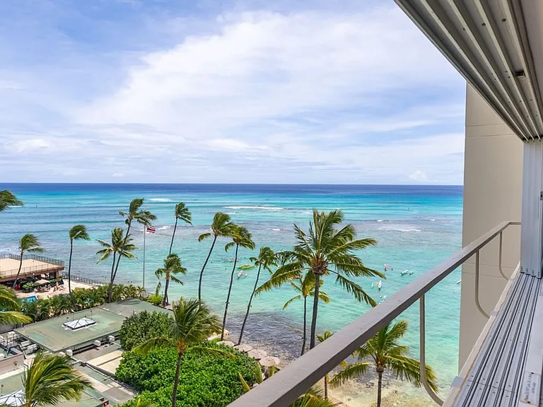 2895 Kalakaua Ave #805 — Photo 42