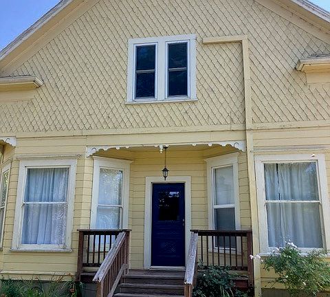 3rd image of 7110 Myrtle Ave
