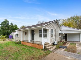 1416 S Hickory St, Mount Vernon, MO 65712