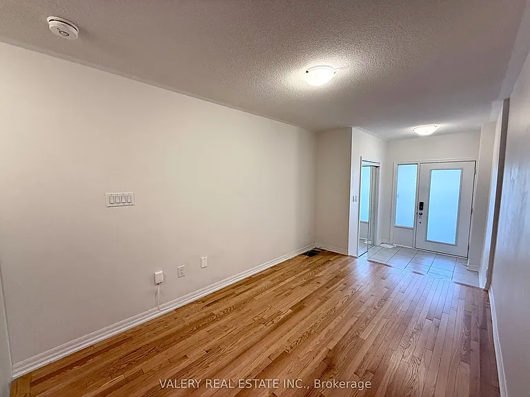 137 Bravo Ln — Photo 8