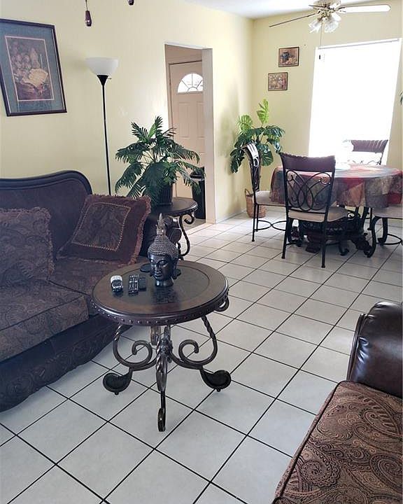 2nd image of 3017 Browne Dr