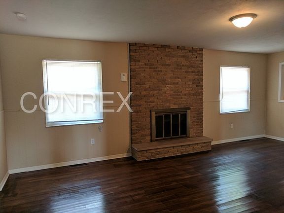 4th image of 3961 Honeybrook Ave