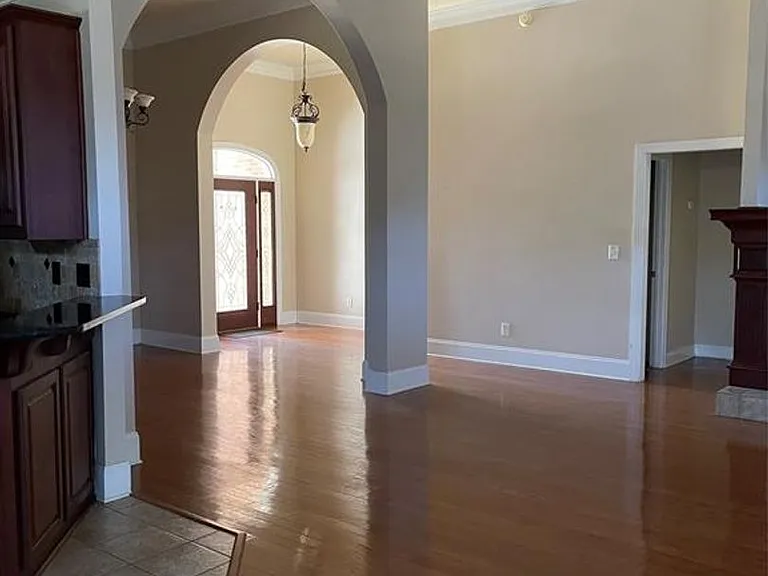 7071 Mid Pines Cir — Photo 2