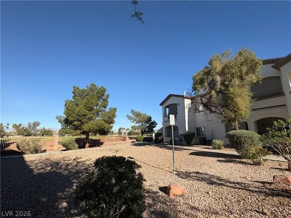 5655 E Sahara Ave Unit 1020, Las Vegas, NV 89142