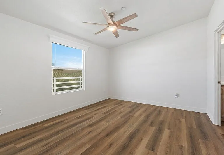 40589 Los Amantes Rd — Photo 19