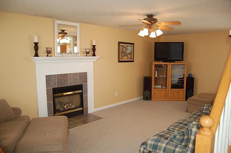 2nd image of 5 Wenrich Cir