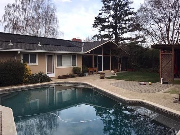 2nd image of 1310 Bent Dr