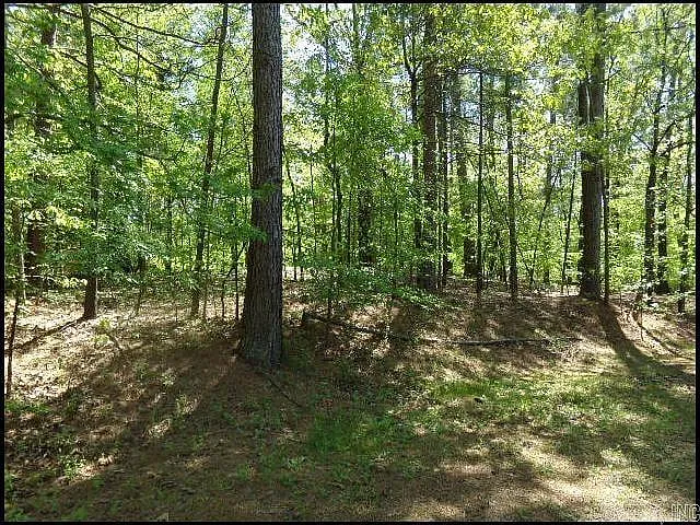3915 Saint James Ct — Photo 14