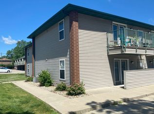 310 Cedar St #103, Champaign, IL 61820