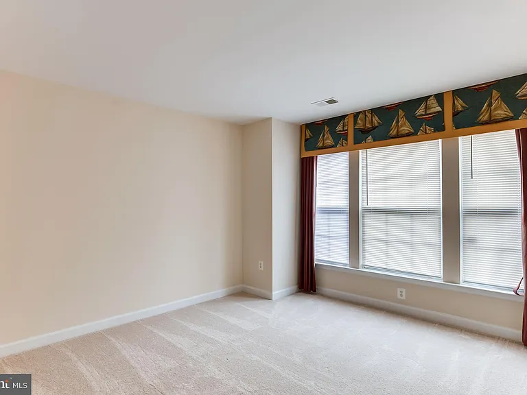 1008 Hampton St — Photo 22