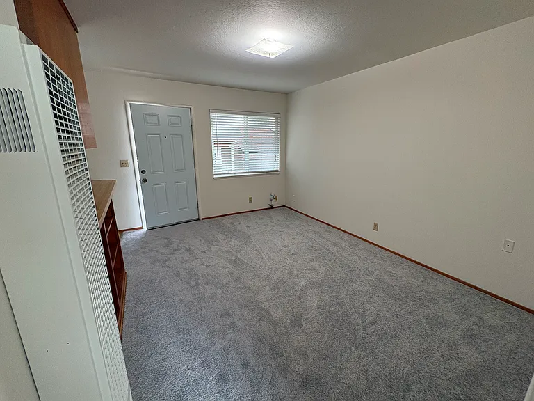 1510 Bonita Ave #F — Photo 6