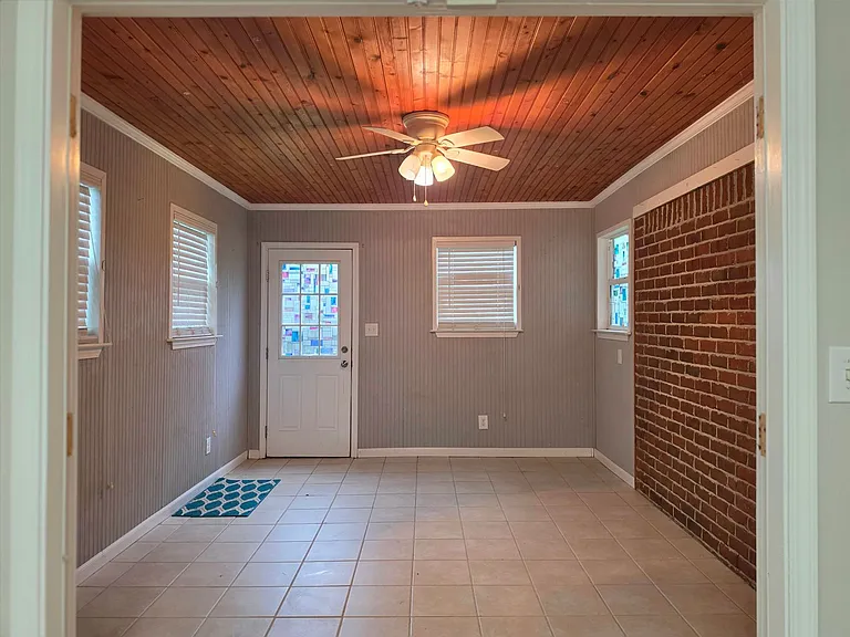 1732 Abbey Loop — Photo 35
