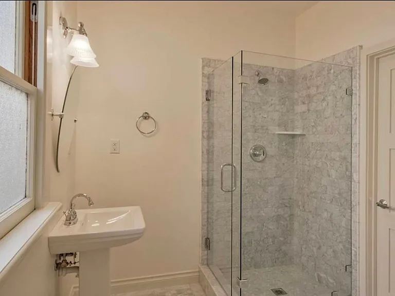 1231 Park St — Photo 11