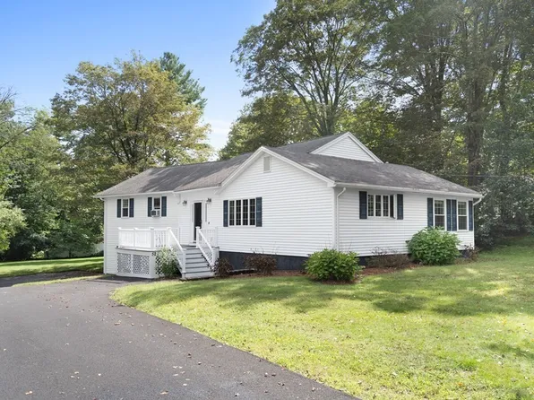 52 Boston St, Middleton, MA 01949