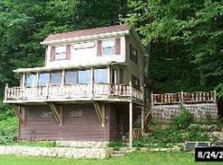 9221 W Owl Ln, Stinesville, IN 47464