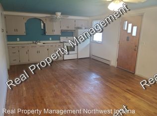 108 E North St, Crown Point, IN 46307