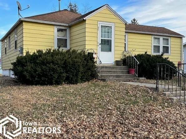305 3rd St, Livermore, IA 50558