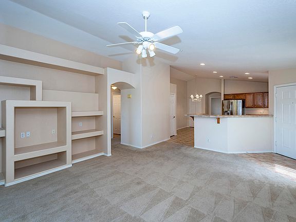 3rd image of 9750 N MONTEREY Drive #1
