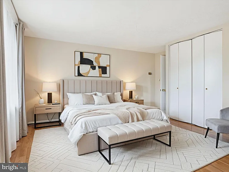 600 Roosevelt Blvd #317 — Photo 3