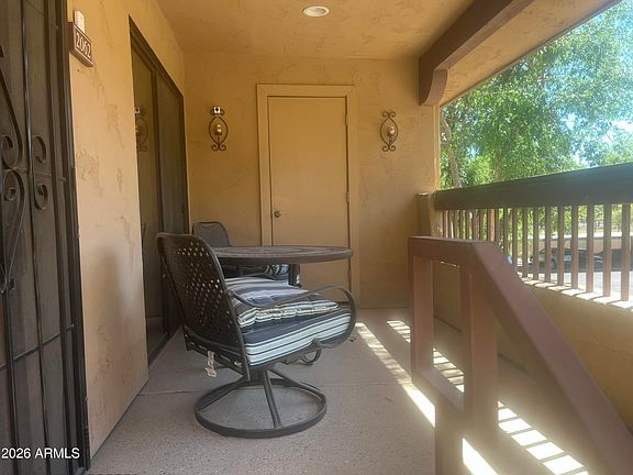 4th image of 1351 N PLEASANT Drive N #2062