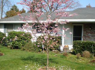 20717 SW Rosa Dr, Beaverton, OR 97078