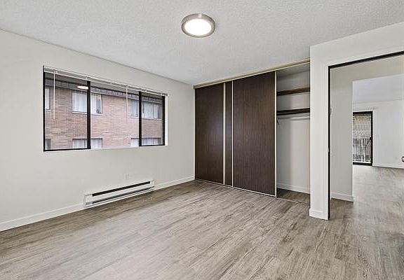 5th image of 1520 NE 143rd St #301