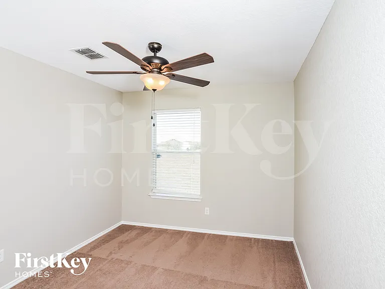 8902 Preserve Trl — Photo 14