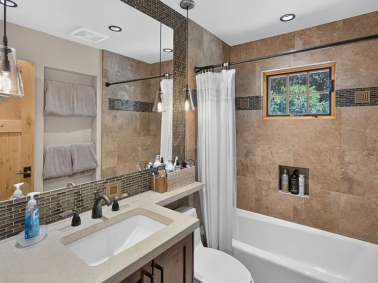 12573 Saint Moritz Ln — Photo 13