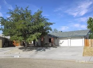 604 Heather Ct, Ridgecrest, CA 93555