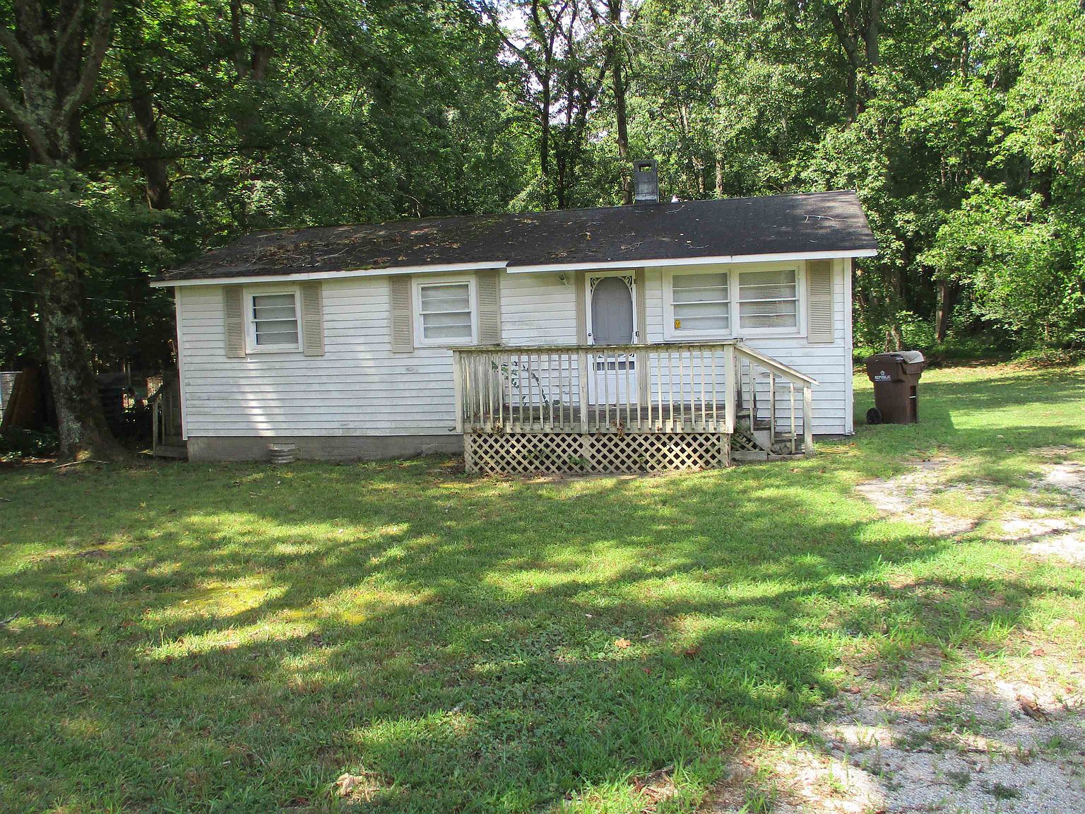 5448 Jones Sausage Rd, Garner, NC 27529 | MLS #2528032 | Zillow