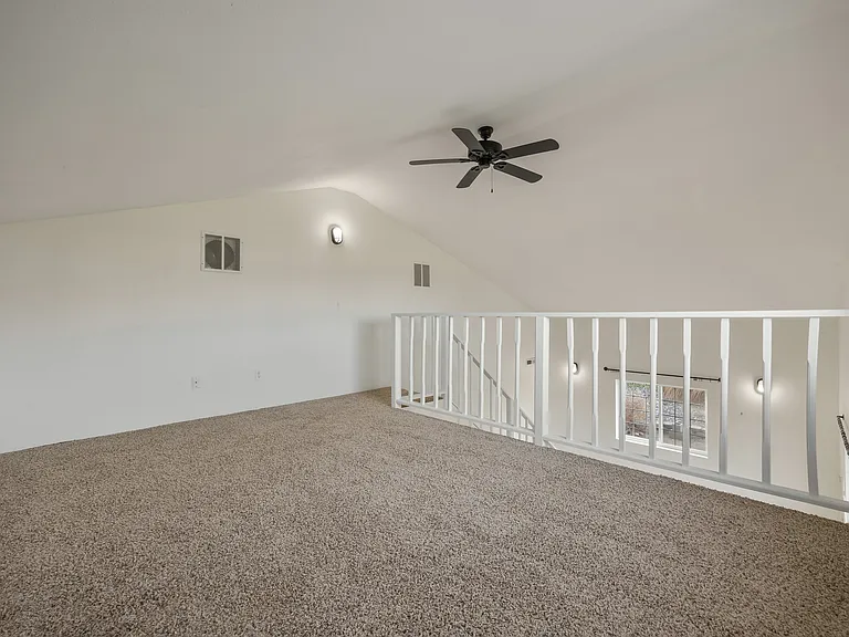 509 W Wagon Wheel Pr NW #A — Photo 4