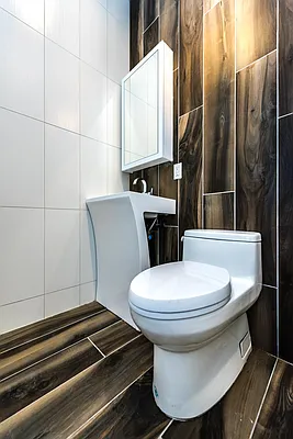 Rented by Nooklyn NYC LLC | media 30