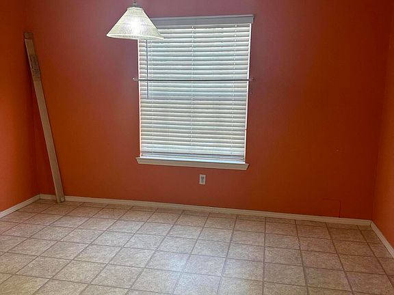4th image of 12045 Belfry Park Dr