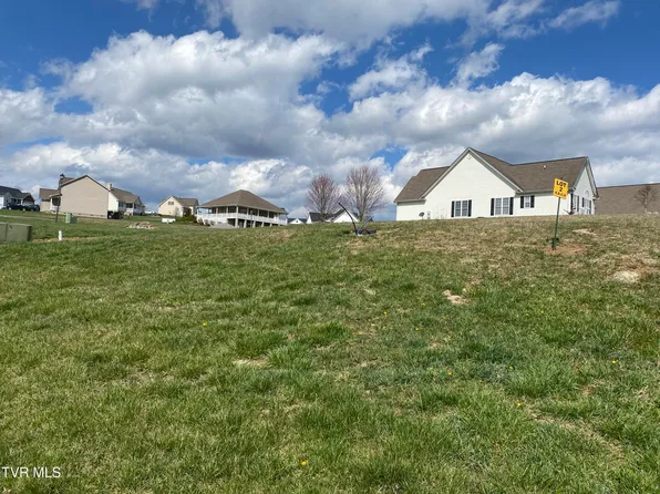2 Riley St, Lebanon, VA 24266