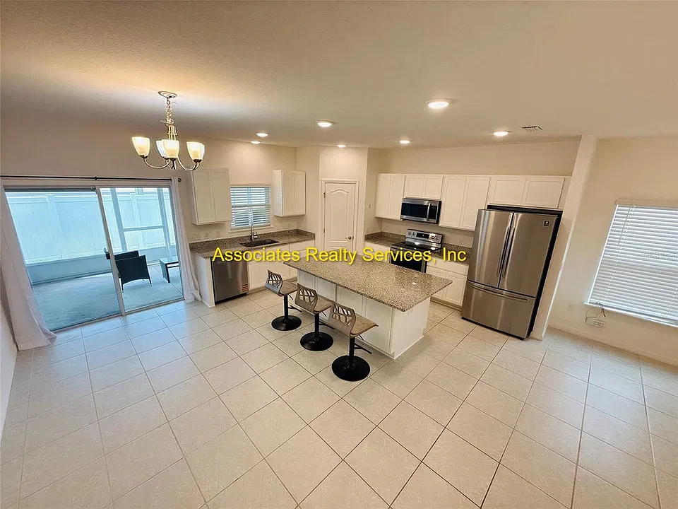 12547 NW 7th Pl