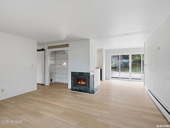 4th image of 4242 Ross Ct