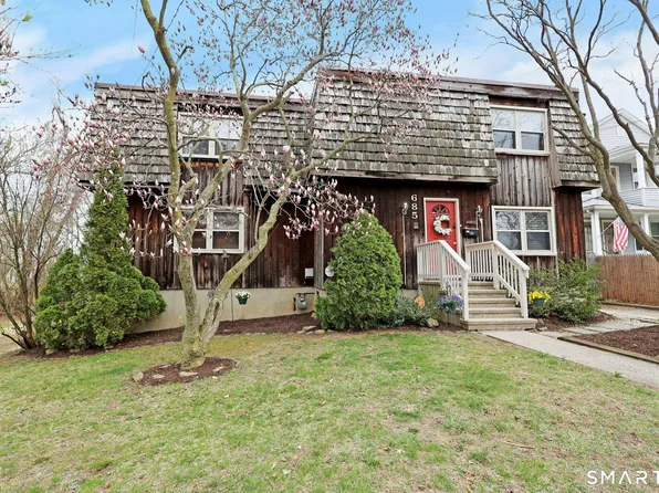 685 Knapps Highway, Fairfield, CT 06824