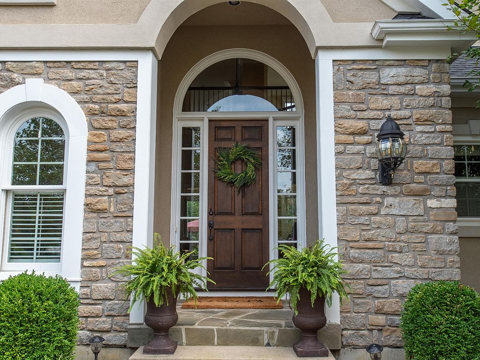 7458 Wetherington Dr, West Chester, OH 45069 Zillow
