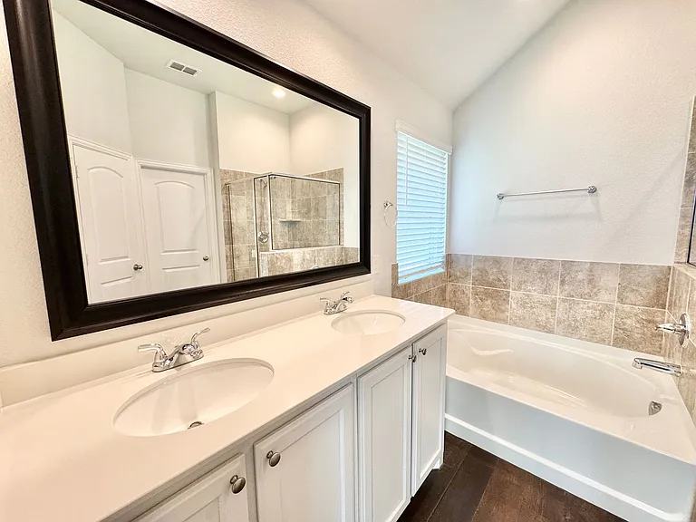 429 Cooper St — Photo 22